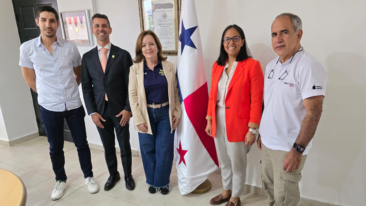 Autoridades inspeccionan sede del Campeonato de gimnasia artística